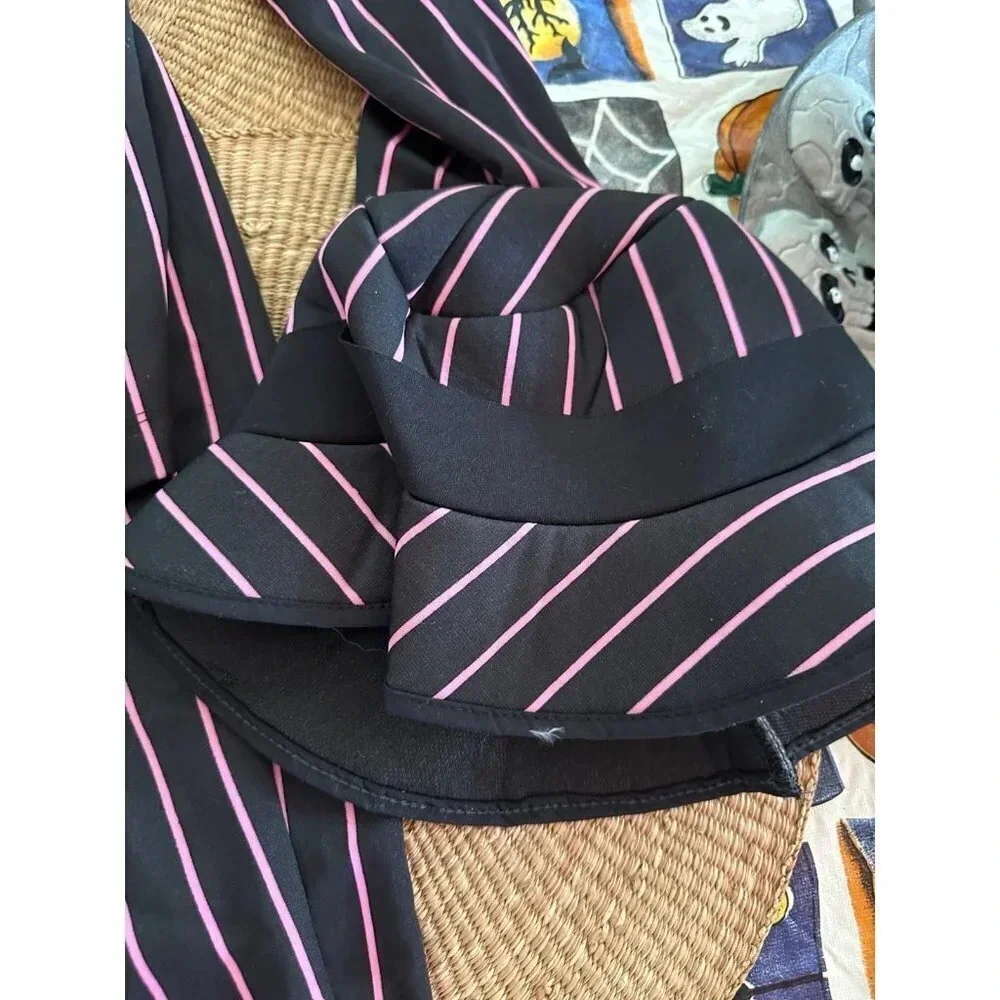 N/A pink black